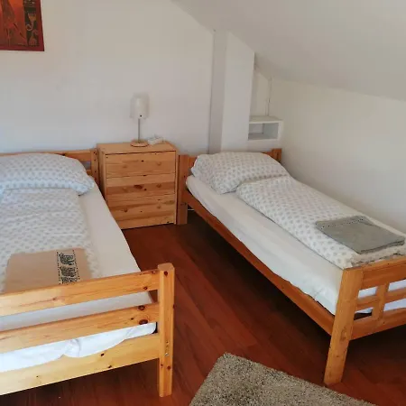 Semesterbostad Abacus House *